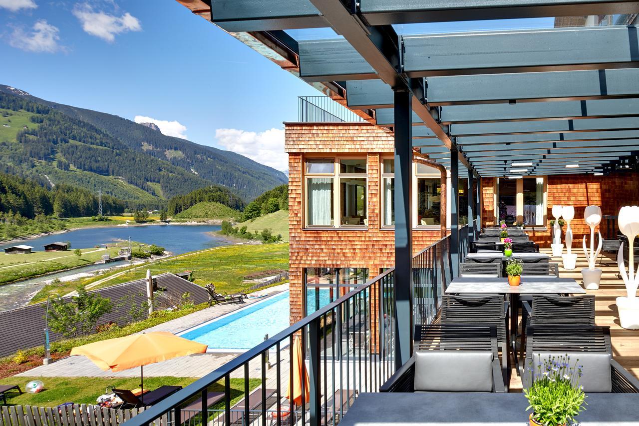 Almhof Family Und Wellness Resort Gerlos Exterior foto